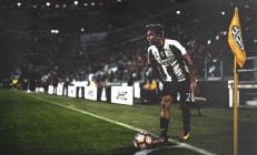 九游娱乐网站-欧冠半决赛之夜，杰伦·格林彻底打爆防线