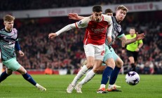 九游娱乐-关于阿森纳新援表现抢眼，英超争冠争夺添变数的信息