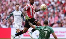 九游体育APP-荷兰国家队后卫遭遇禁赛，球队状态下滑