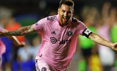 九游娱乐官方-葡萄牙梅西首秀欧预赛，演绎绝美进球戏码的简单介绍