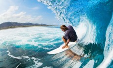 九游APP-绿茵唯一性，当几内亚的苏亚雷斯遇见国际米兰，足球宇宙的奇妙交汇