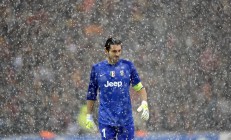 九游APP-关键先生与硬仗专家，阿圭罗的连续得分艺术与尼斯的埃及式坚韧