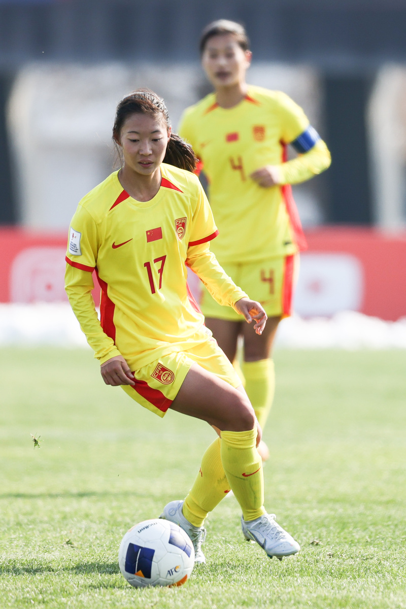 关于女足运动员在国内比赛中表现出彩的信息 关于女足运动员在国内比赛中表现出彩的信息