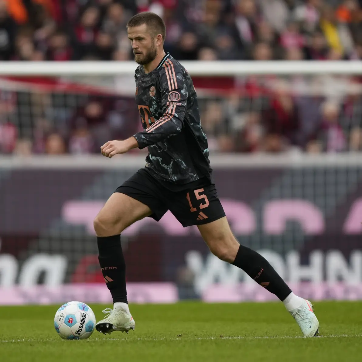 弗赖堡客场取胜弗莱堡，提升德国联赛排名的简单介绍