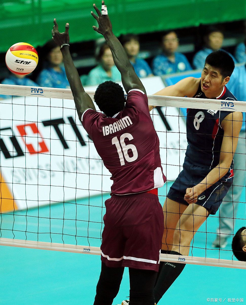 运动员瞩目赛场再次辉煌表现