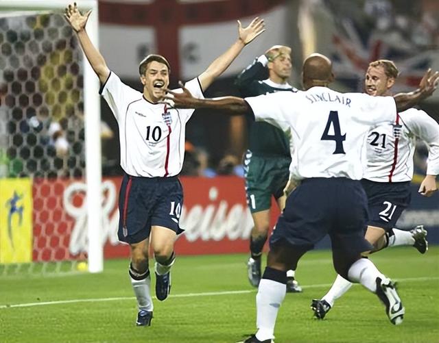 英格兰队演绎精彩胜利，跻身强的简单介绍