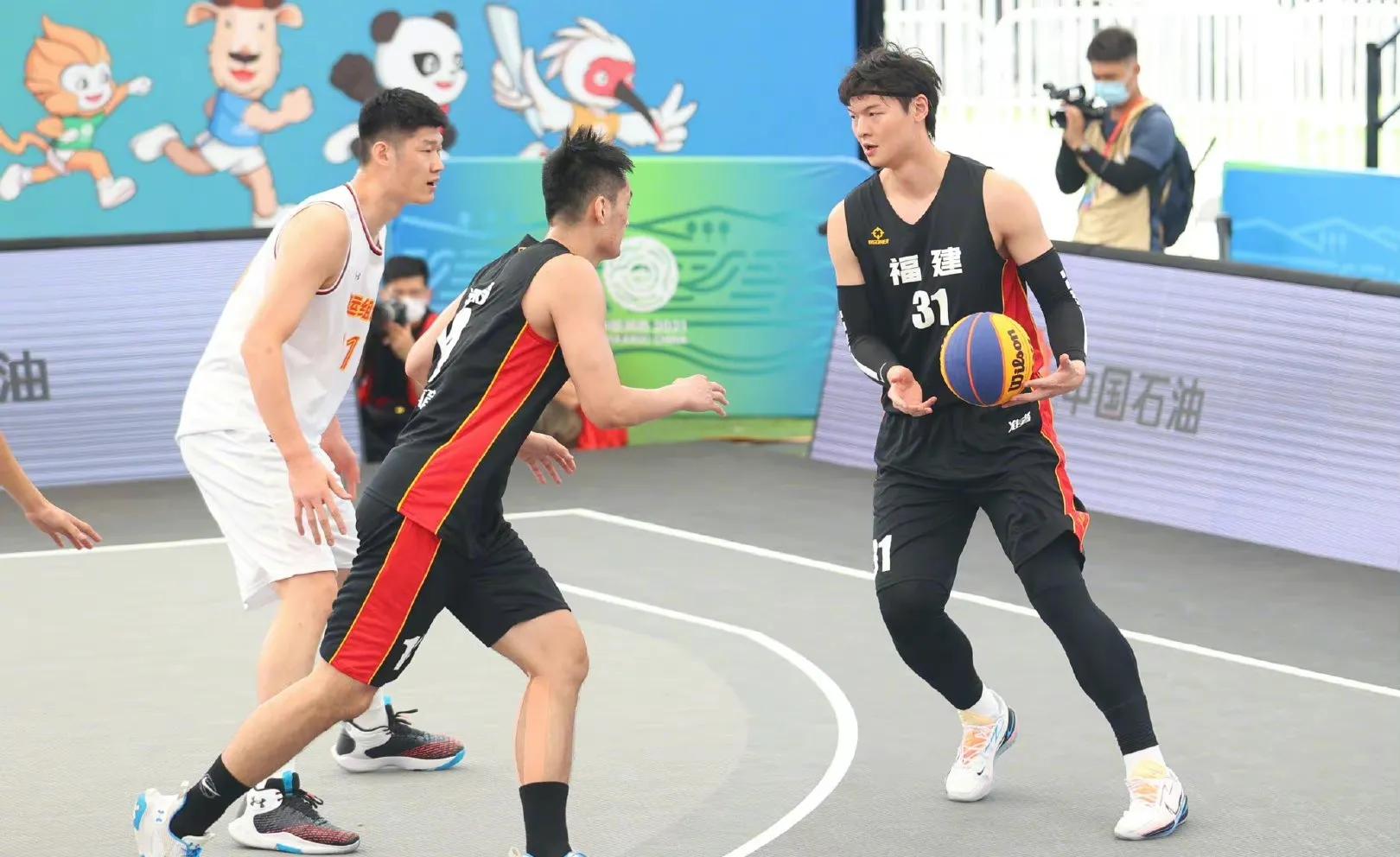 包含鲨鱼队外援助攻大升级,完美助攻队友得分的词条 包含鲨鱼队外援助攻大升级,完美助攻队友得分的词条