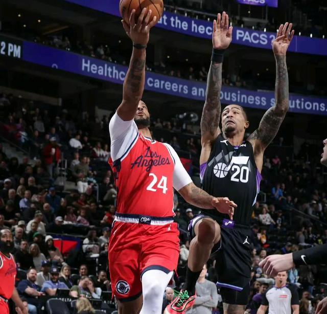 包含快船队战胜爵士队晋级西部决赛的词条