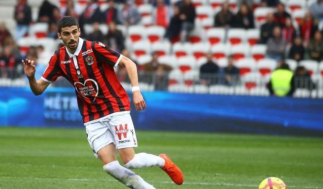 斯特拉斯堡大胜尼姆，积分榜攀升的简单介绍