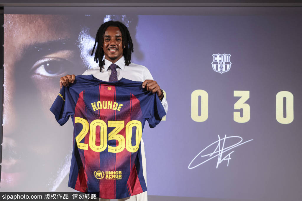 关于菲格罗亚复出攻入一球，巴塞罗那客场取得胜利的信息