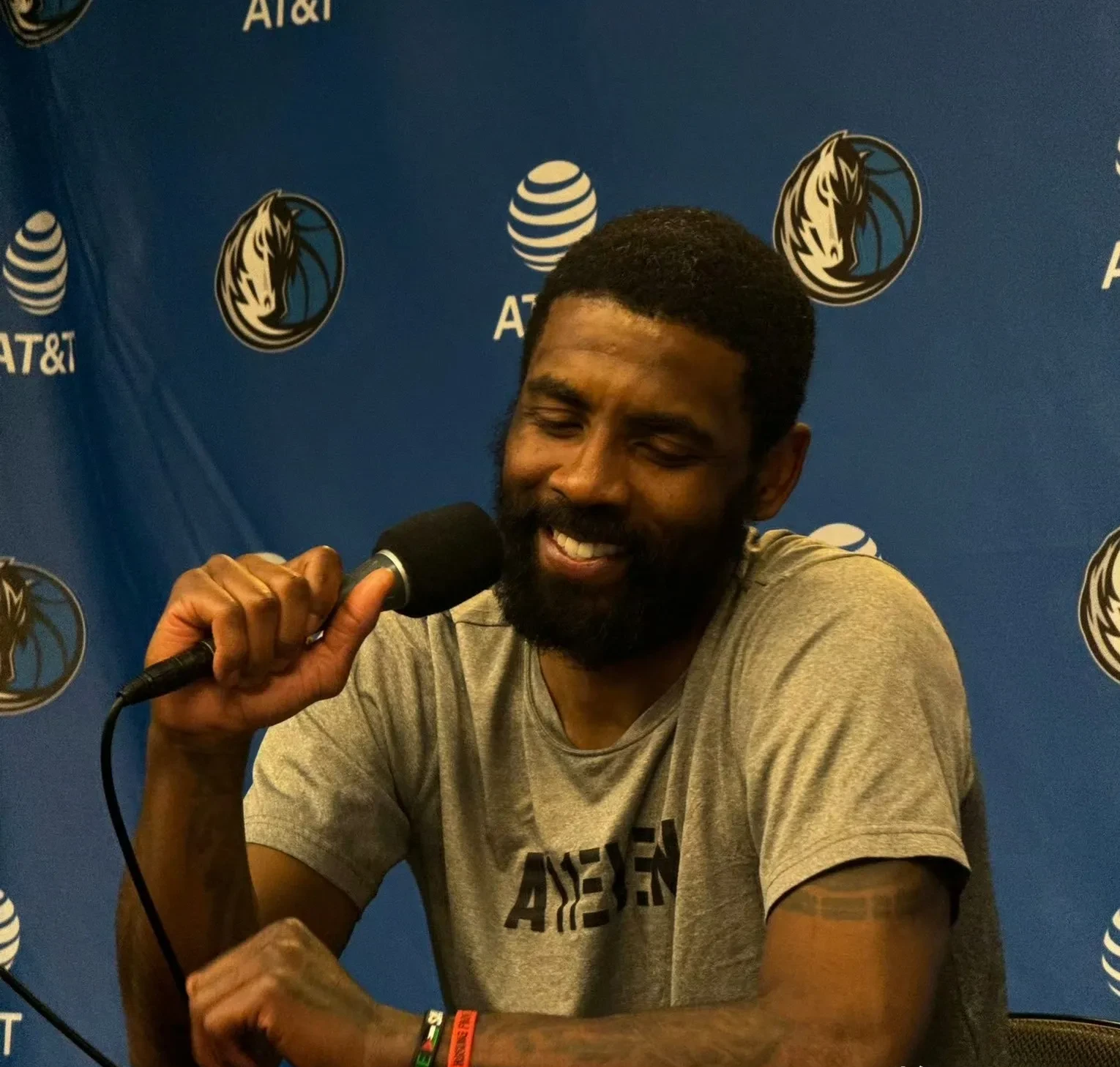 菲律宾男篮逆转湖人，欧文高光表现