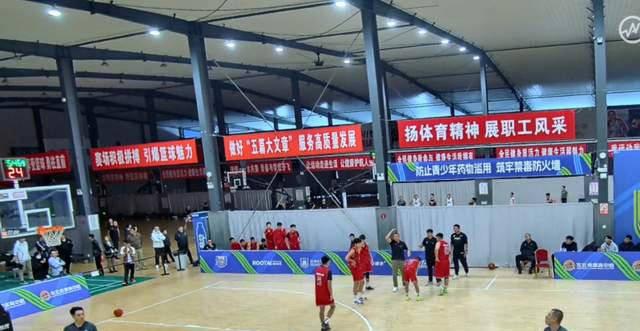 山东男篮连捷告捷，取得突破性胜利