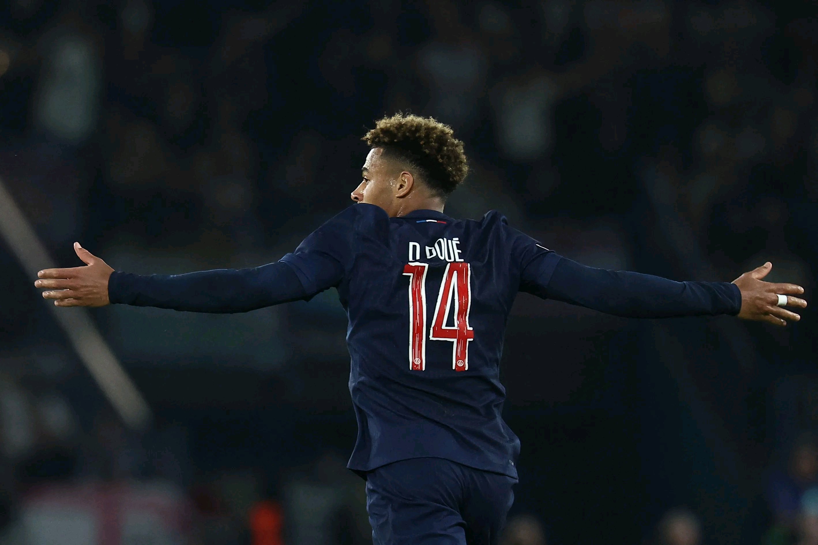 关于阿森纳鏖战国际米兰，格列兹曼高光表现的信息