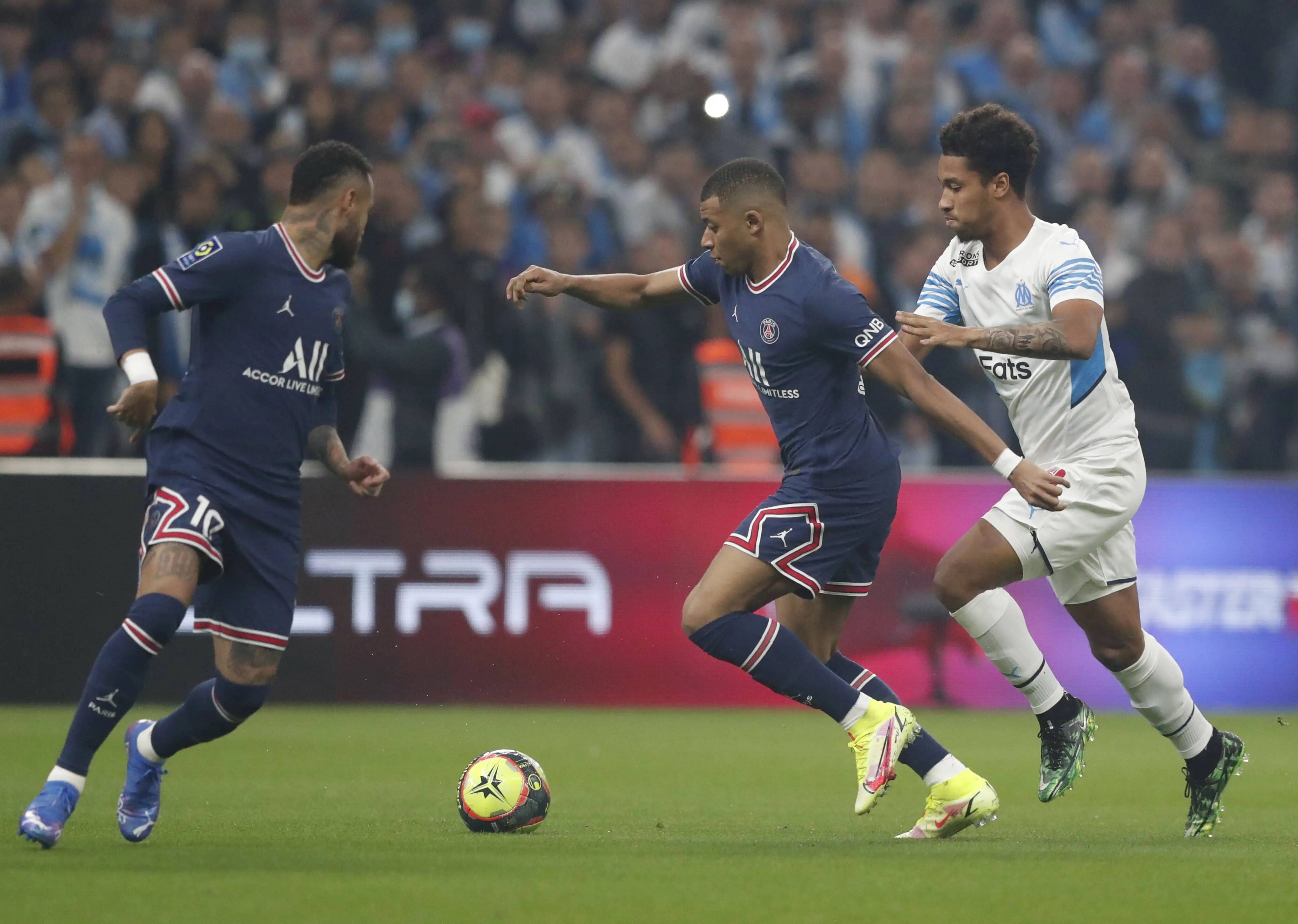 巴黎圣日耳曼横扫对手，法甲联赛领跑稳固的简单介绍