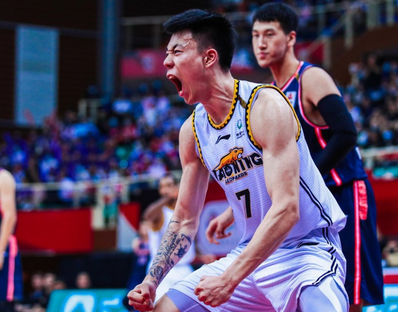 骑士横扫辽宁队,张镇麟点燃赛场 骑士横扫辽宁队,张镇麟点燃赛场