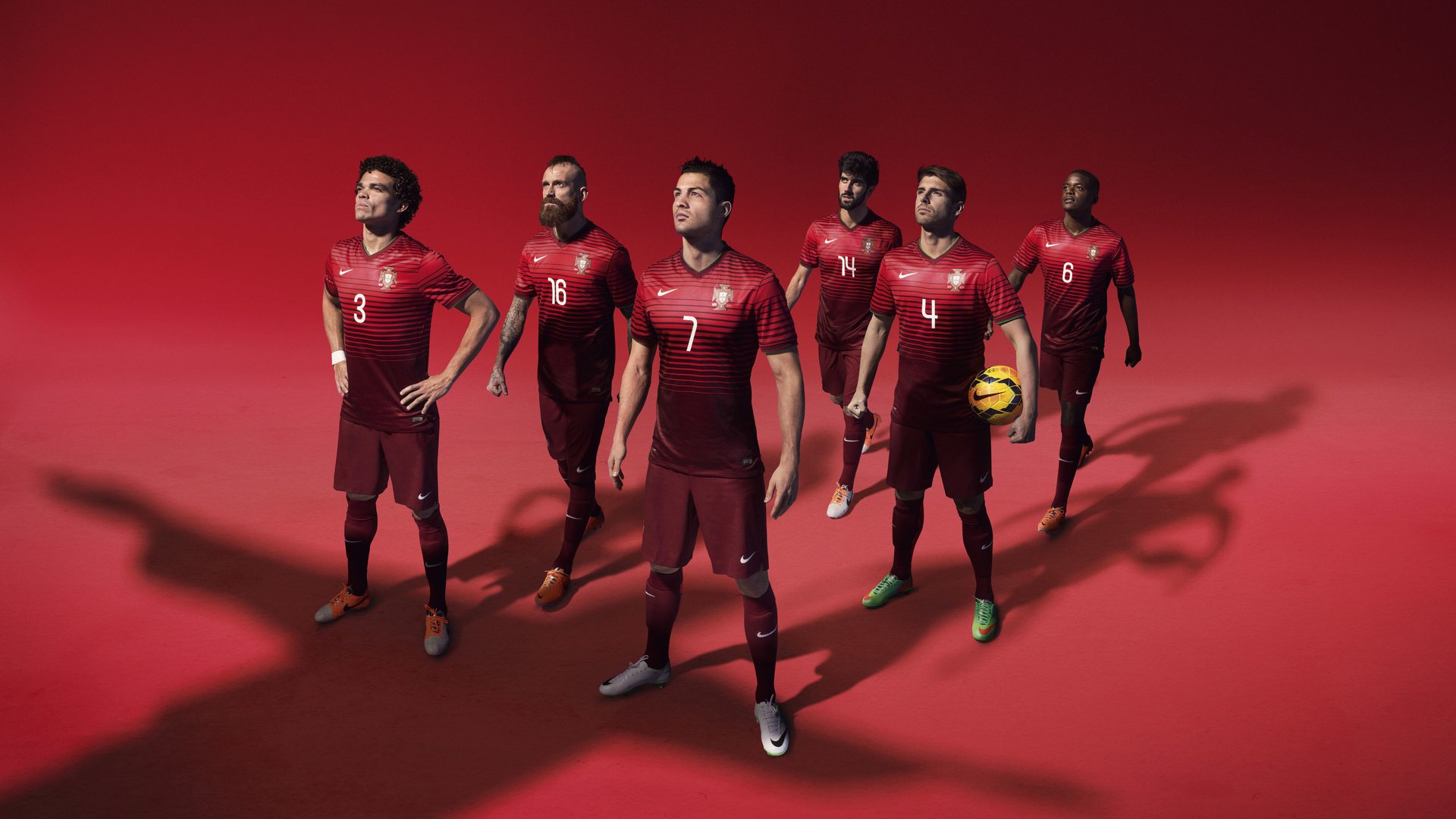 红魔铁闸与南美利刃—阿劳霍关键战不手软,比利时击溃秘鲁启示录