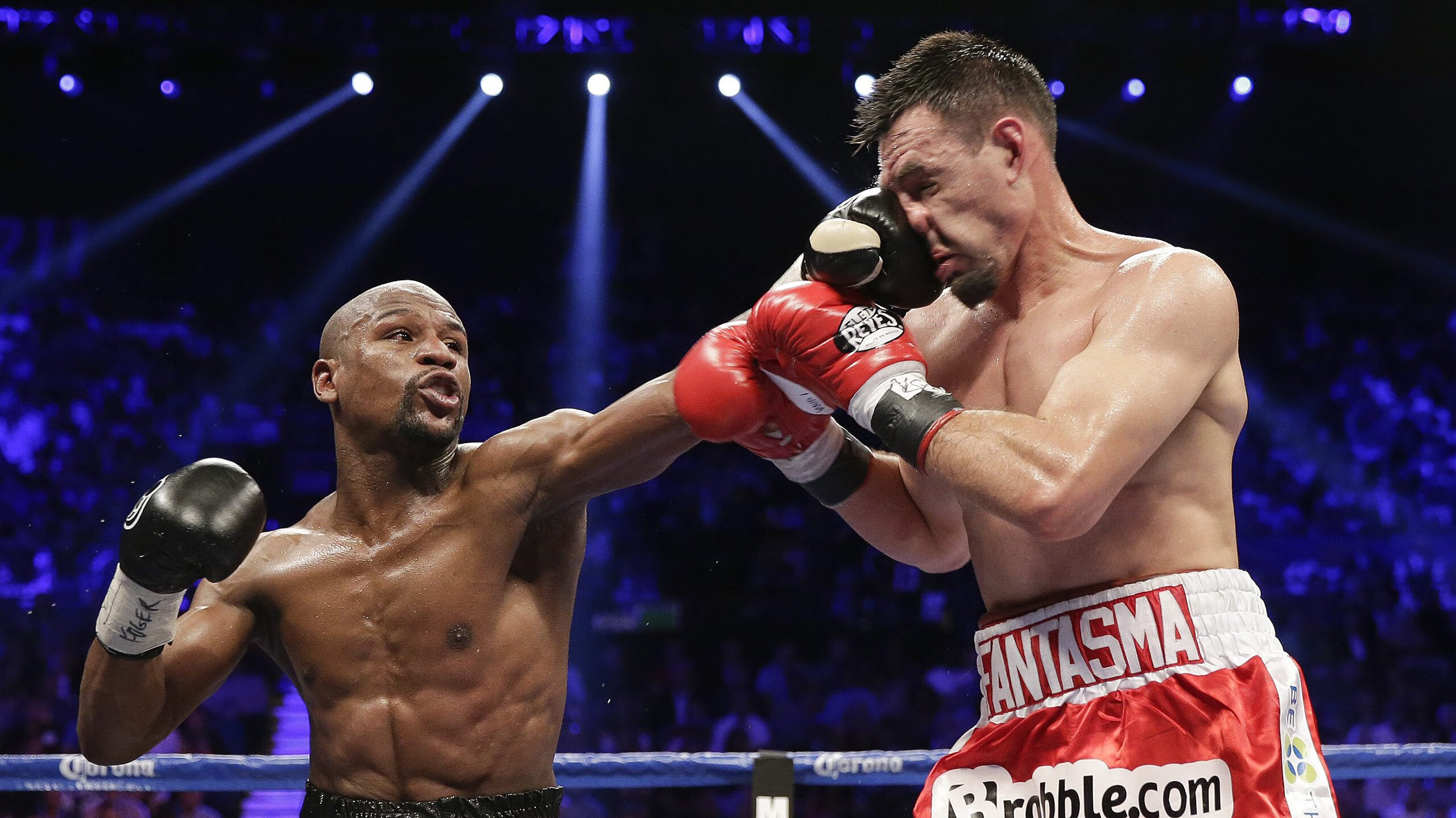 西决生死战之夜,凯恩存在感拉满,沉默领袖如何定义系列赛