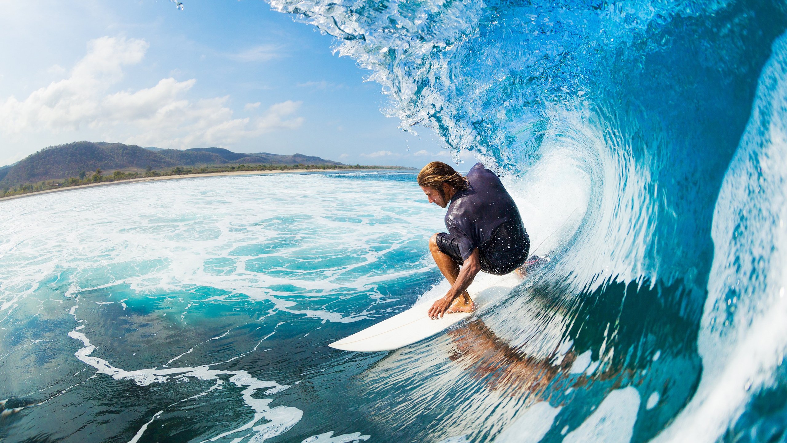 南美风暴席卷欧洲，玻利维亚式足球哲学如何让比利亚雷亚尔俯首，劳塔罗加冕关键先生